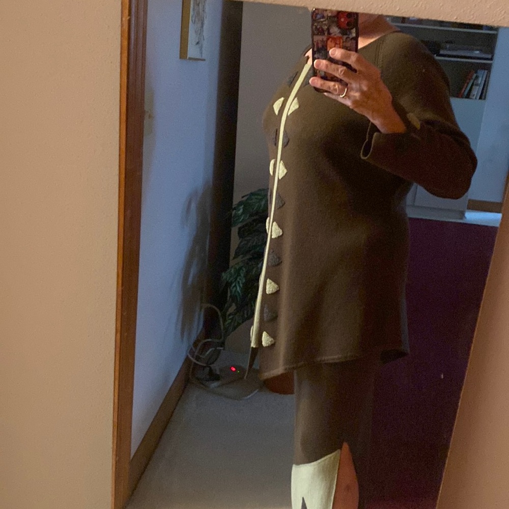 Sweater skirt and tunic top from TaraVac